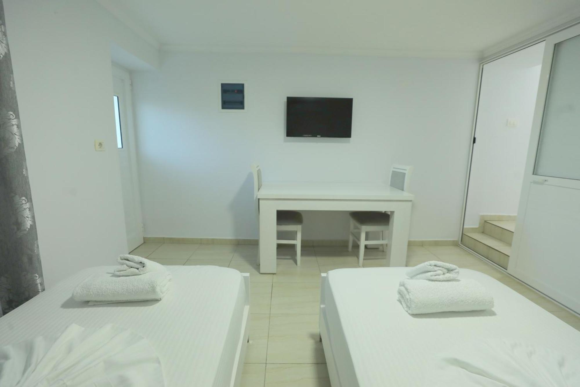 Villa Kevin'S Saranda Zewnętrze zdjęcie
